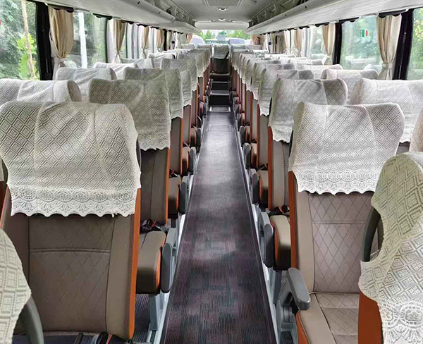 大巴車